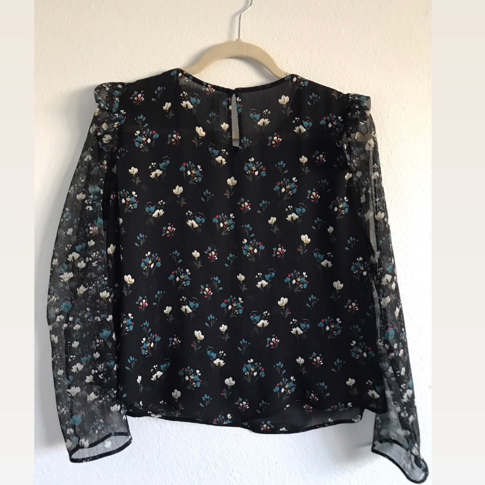 Zara tops xs